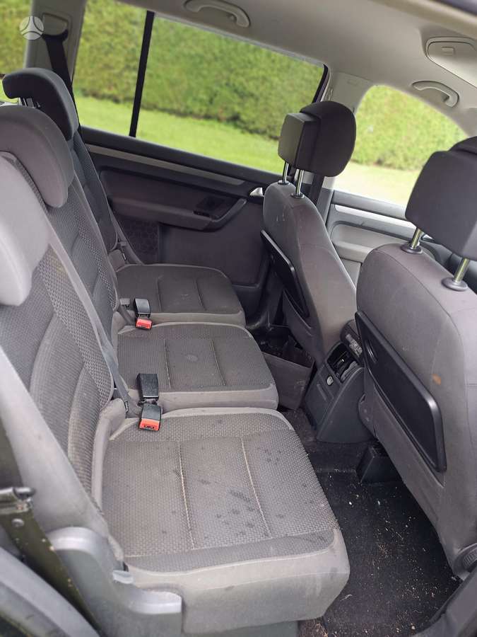 Volkswagen Touran 2014 — photo 7