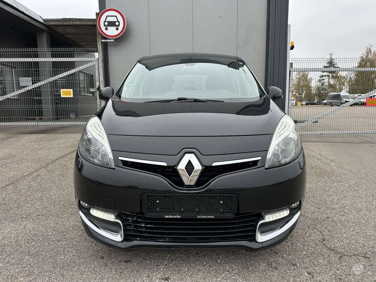 Renault Grand 2012 — rear view