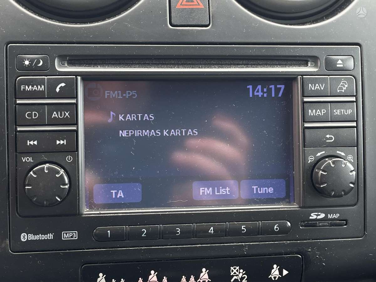 Nissan Qashqai 2010 — photo 16
