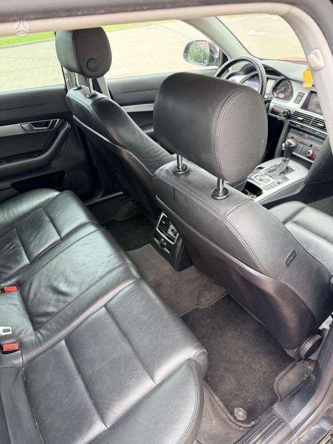 Audi A6 2011 — photo 7