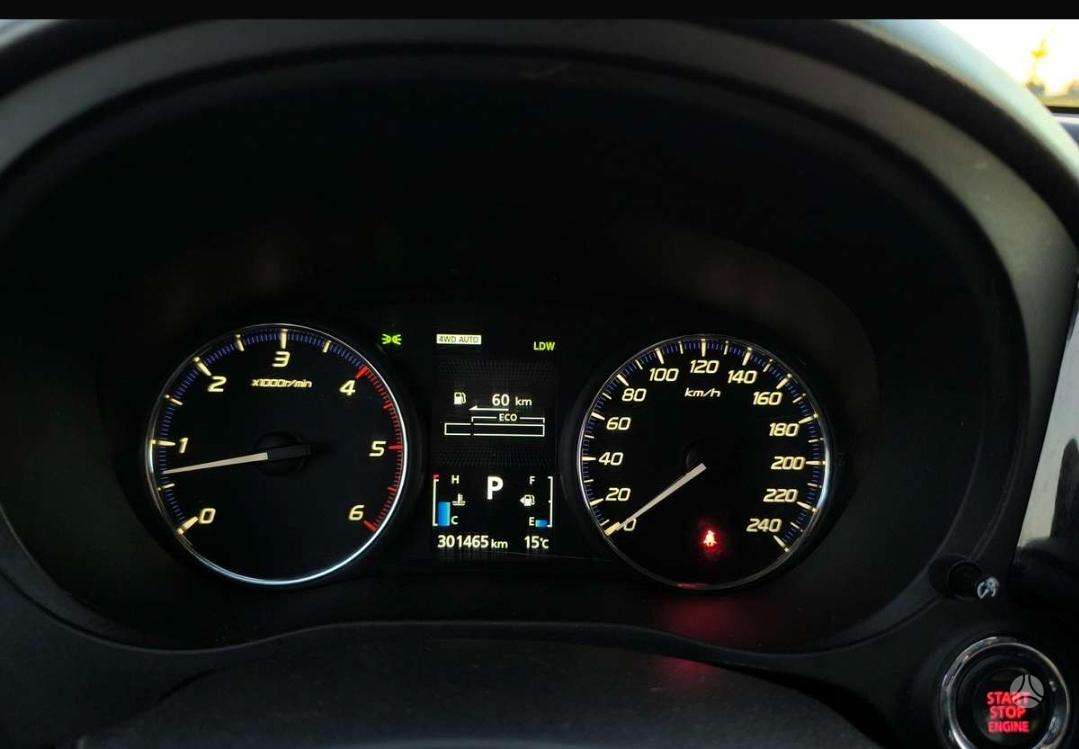 Mitsubishi Outlander 2013 — photo 25