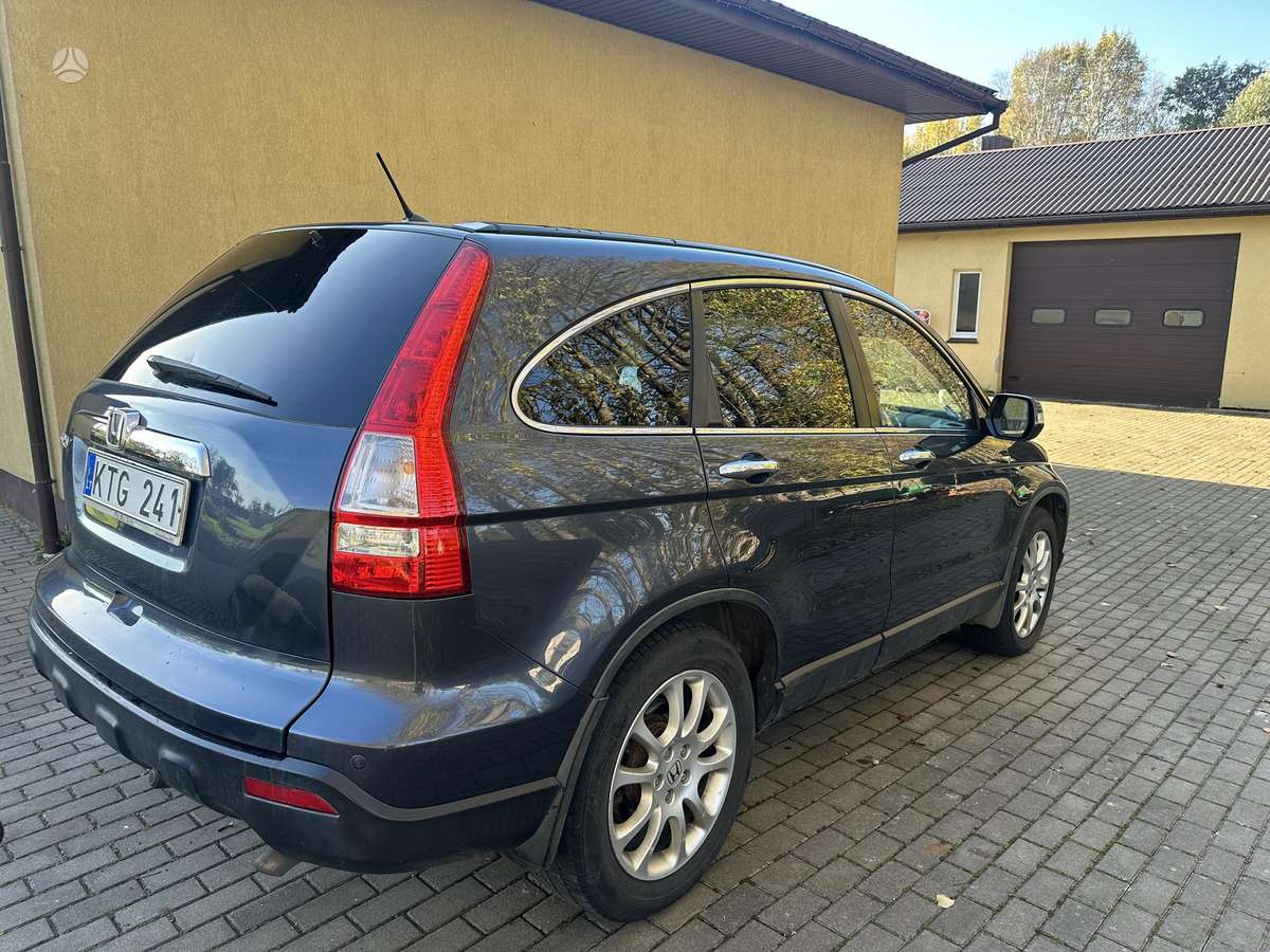 Honda CR-V 2007 — engine 2204 cm³, 140 HP (103kW)