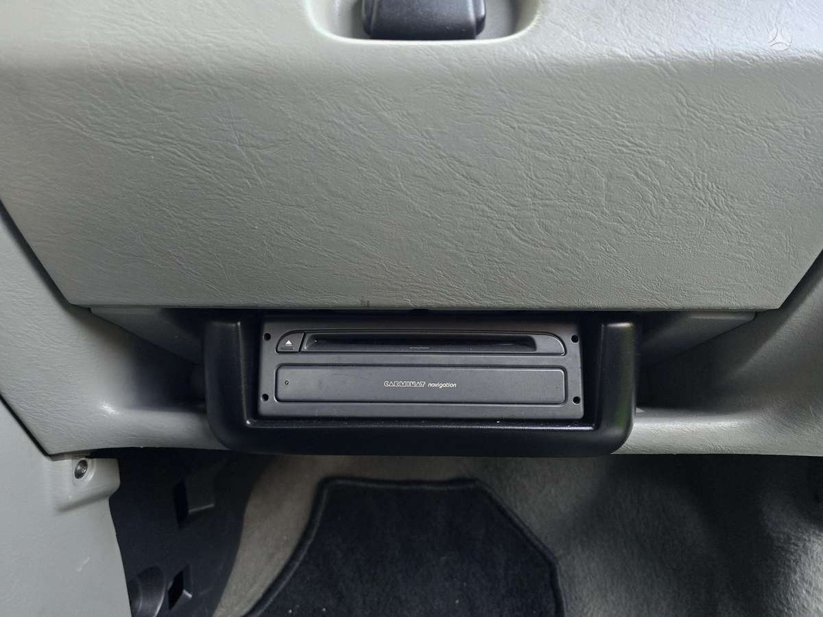 Renault Trafic 2005 — photo 20