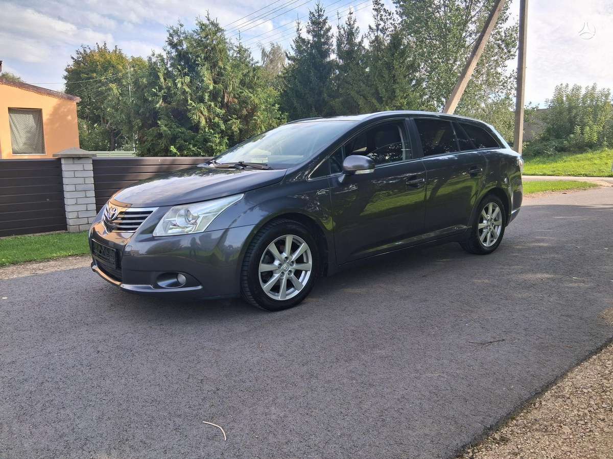 Toyota Avensis 2009 — engine 1998 cm³, 126 HP (93kW)