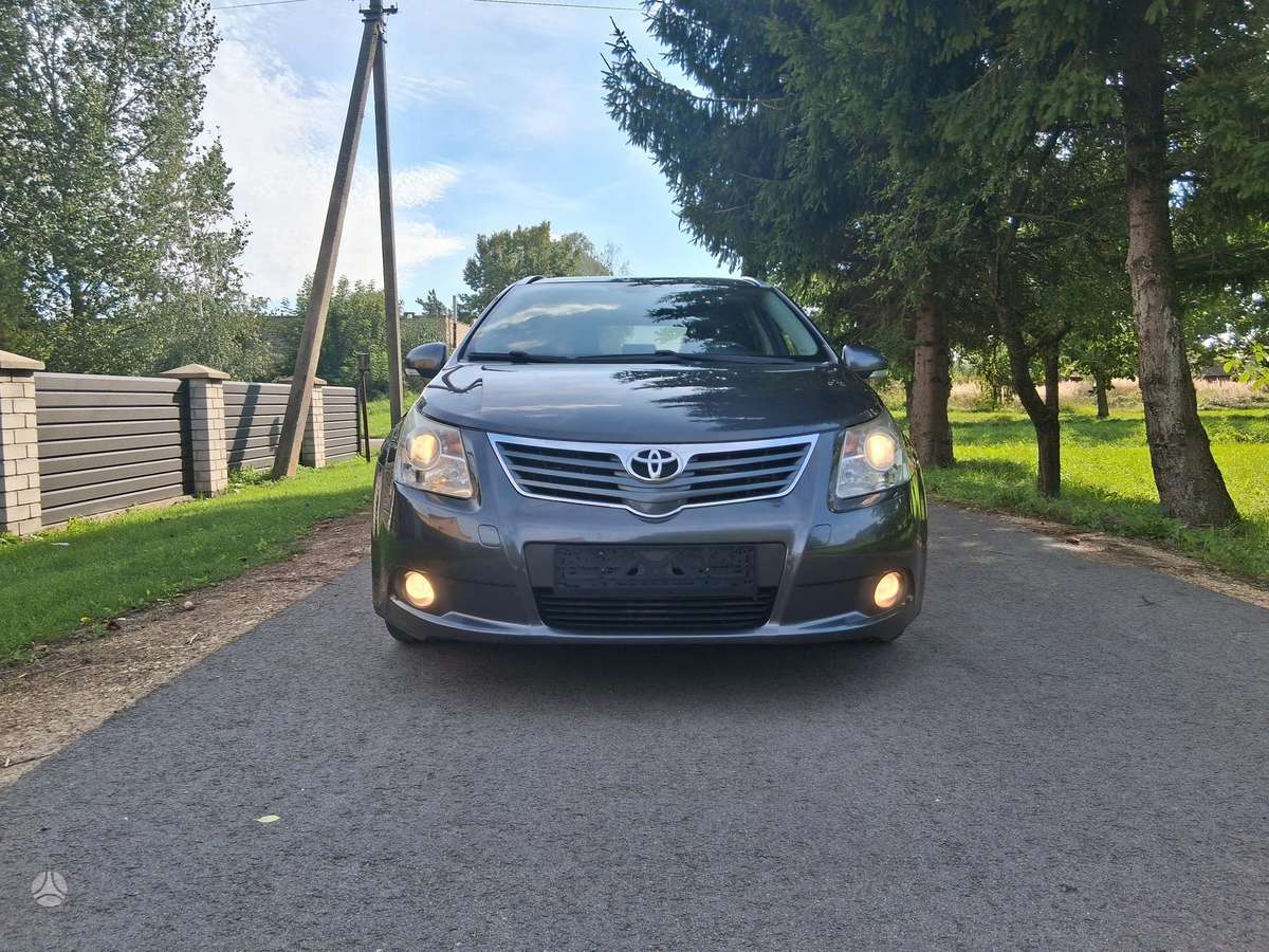 Toyota Avensis 2009 — photo 5