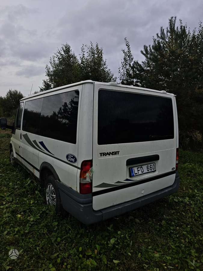 Ford Transit 2006 — салон