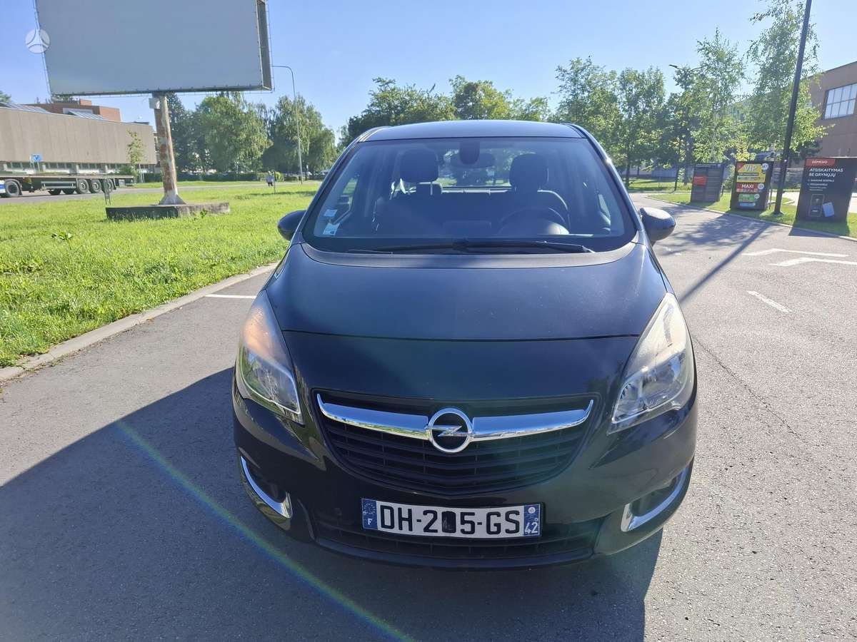 Opel Meriva 2014 — photo 10