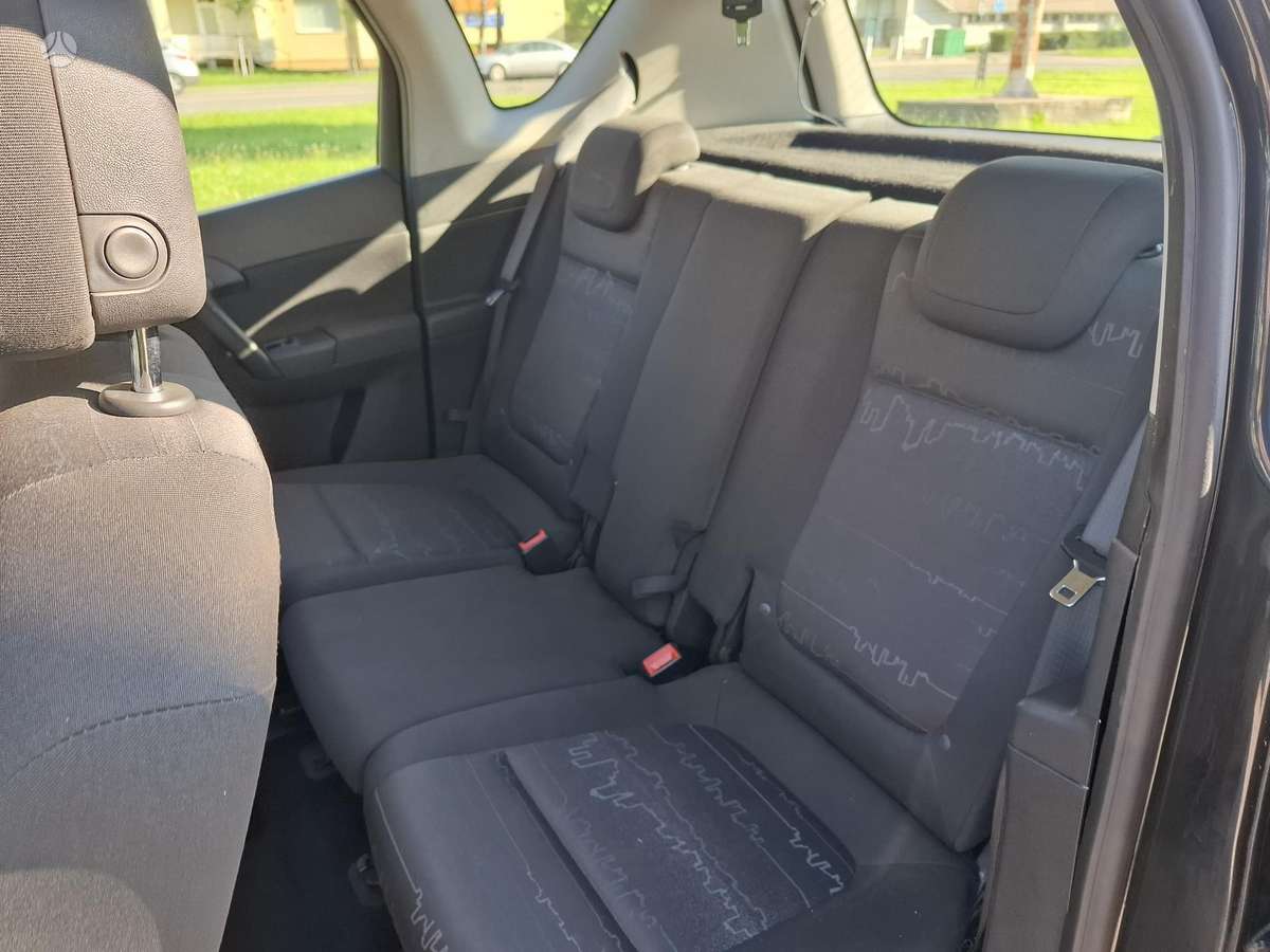 Opel Meriva 2014 — photo 15