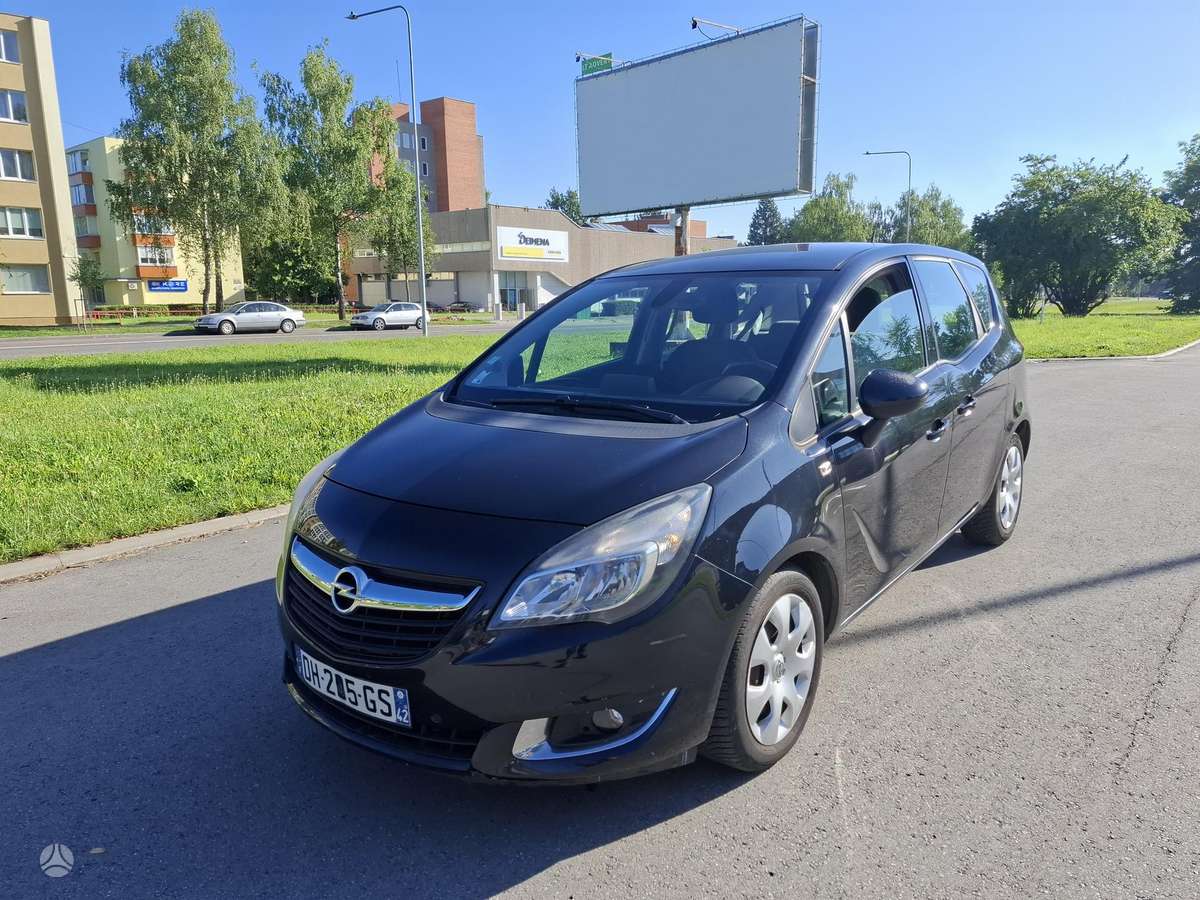 Opel Meriva 2014 — rear view