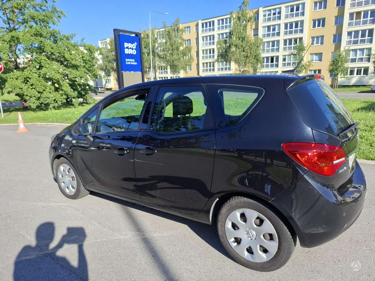 Opel Meriva 2014 — photo 7