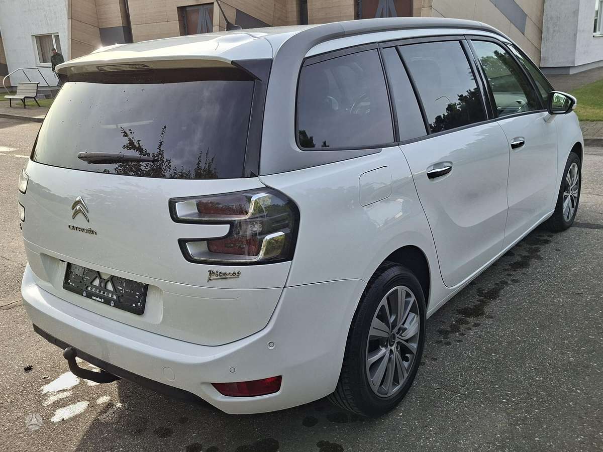 Citroen Grand 2015 — engine 1600 cm³, 165 HP (121kW)