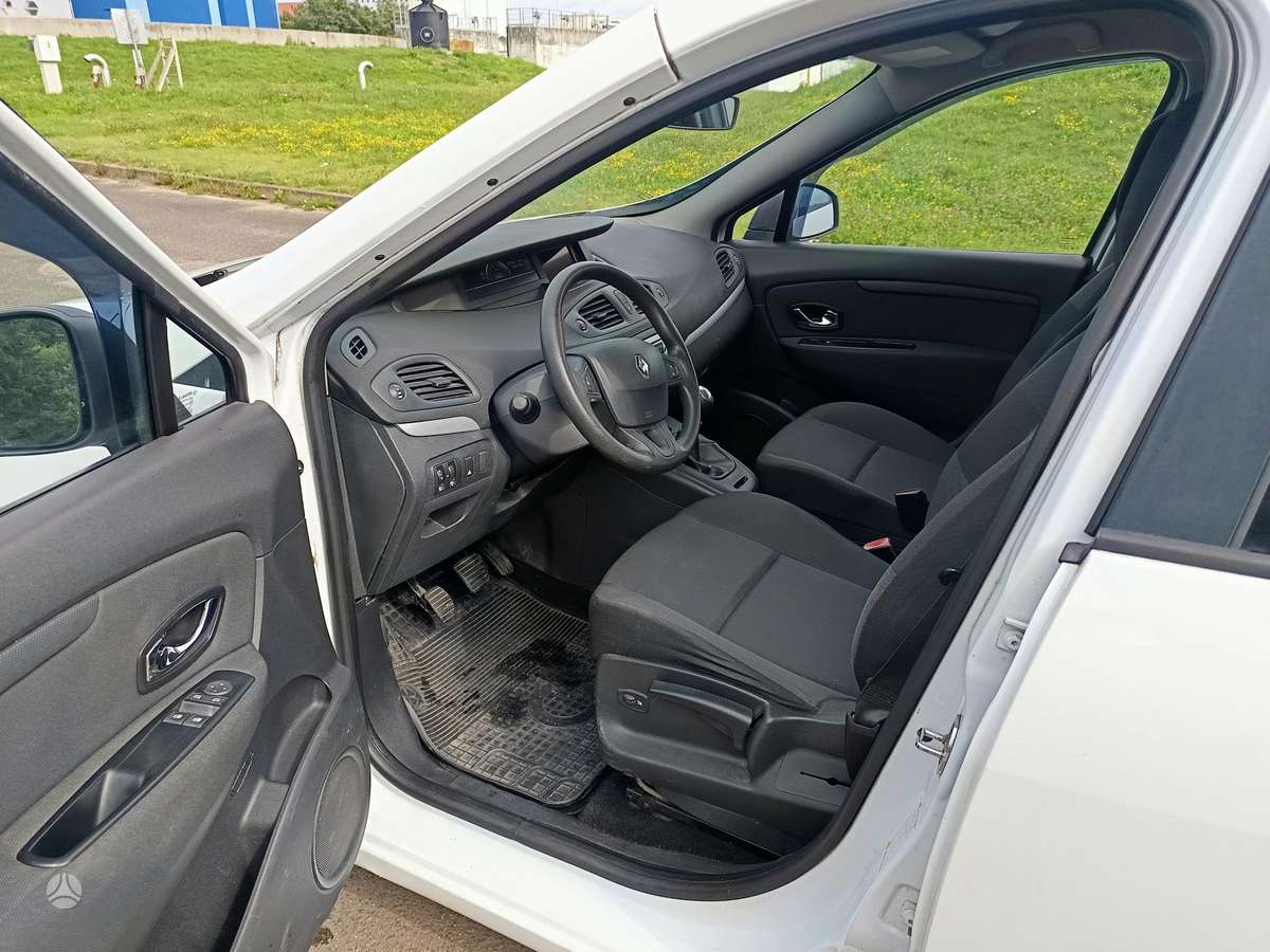Renault Scenic 2012 — photo 5