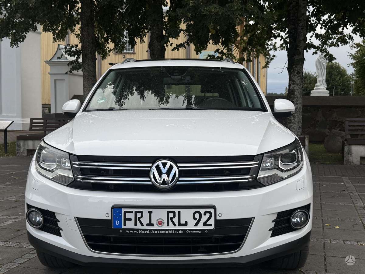 Volkswagen Tiguan 2012 — photo 32