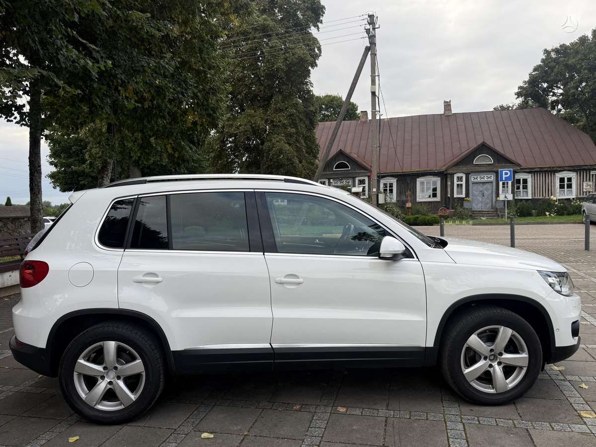 Volkswagen Tiguan 2012 — photo 35