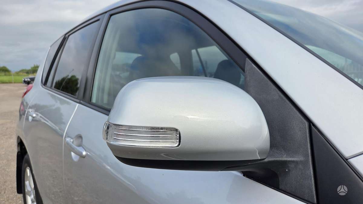 Toyota RAV4 2009 — photo 14