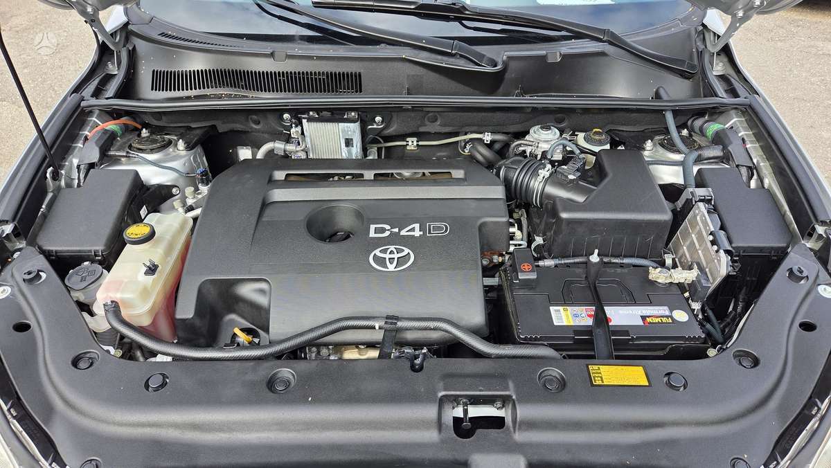 Toyota RAV4 2009 — photo 35