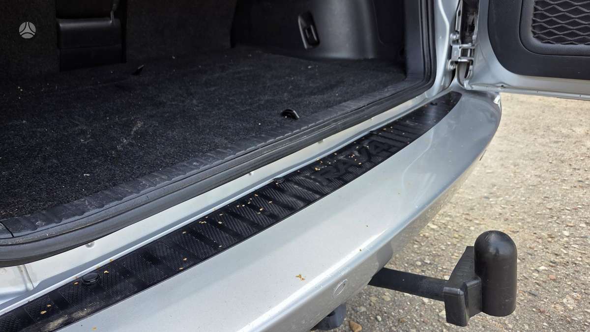 Toyota RAV4 2009 — photo 36