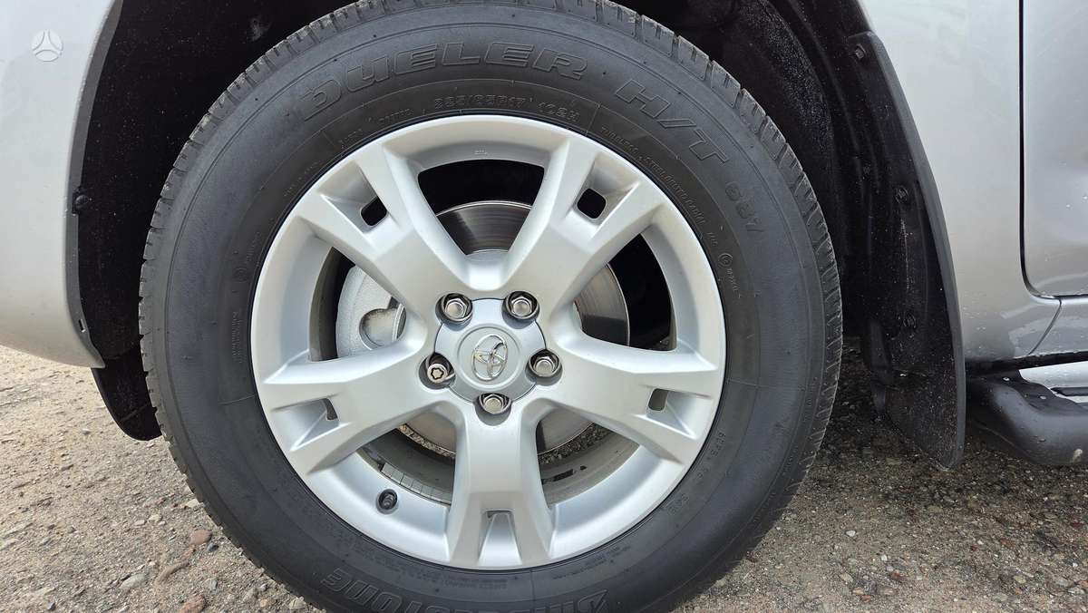 Toyota RAV4 2009 — photo 41