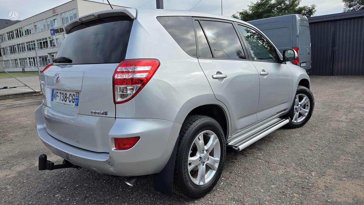Toyota RAV4 2009 — photo 5