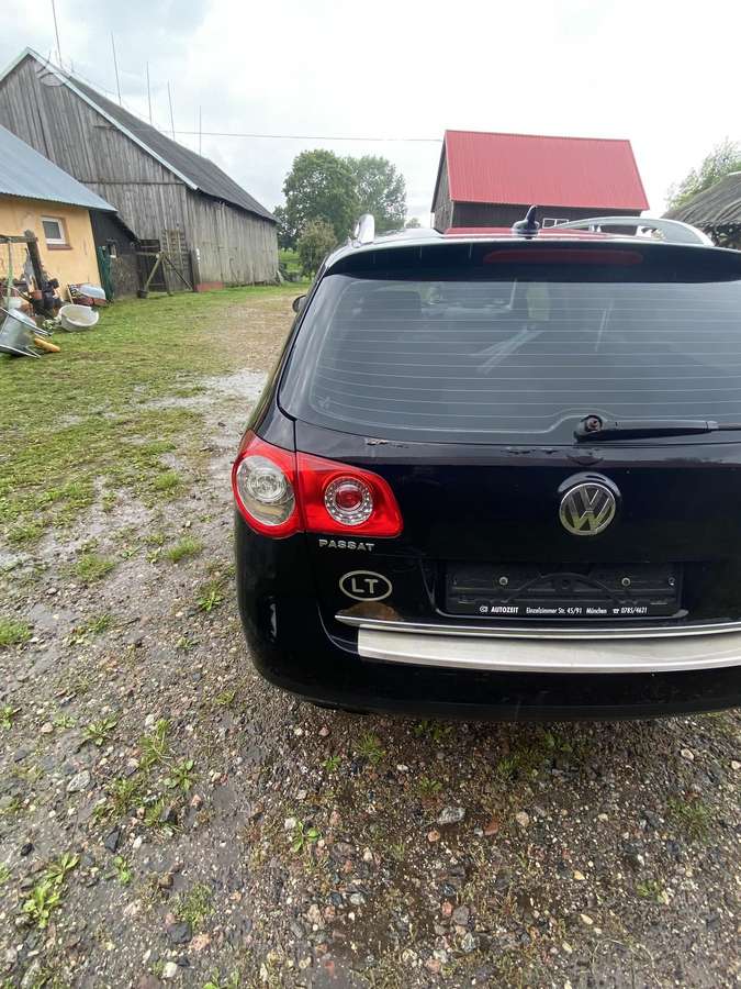 Volkswagen Passat 2009 — engine 2000 cm³, 110 HP (81kW)