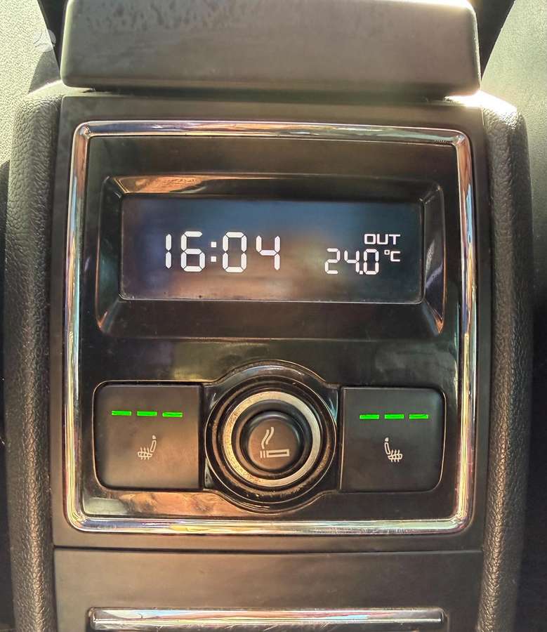 Skoda Superb 2015 — photo 12