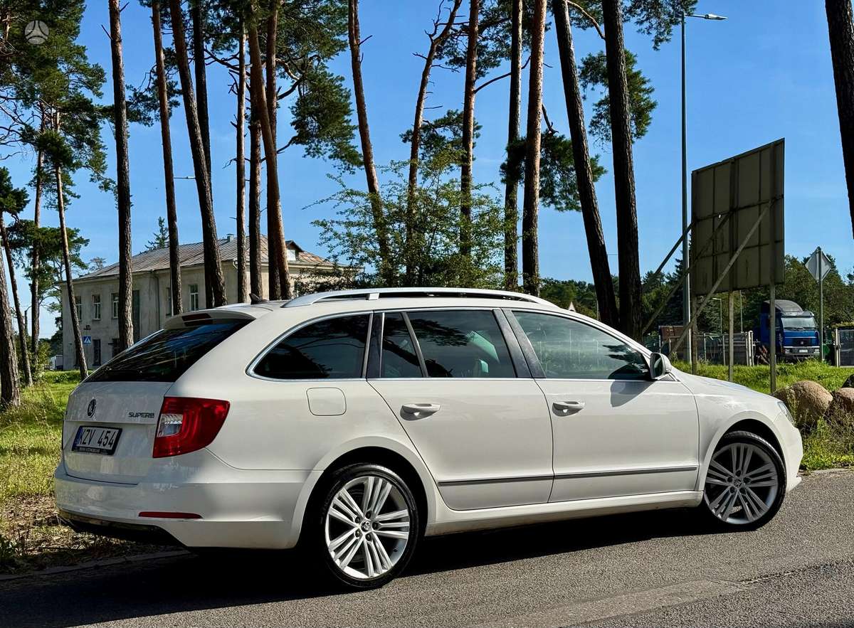Skoda Superb 2015 — photo 7