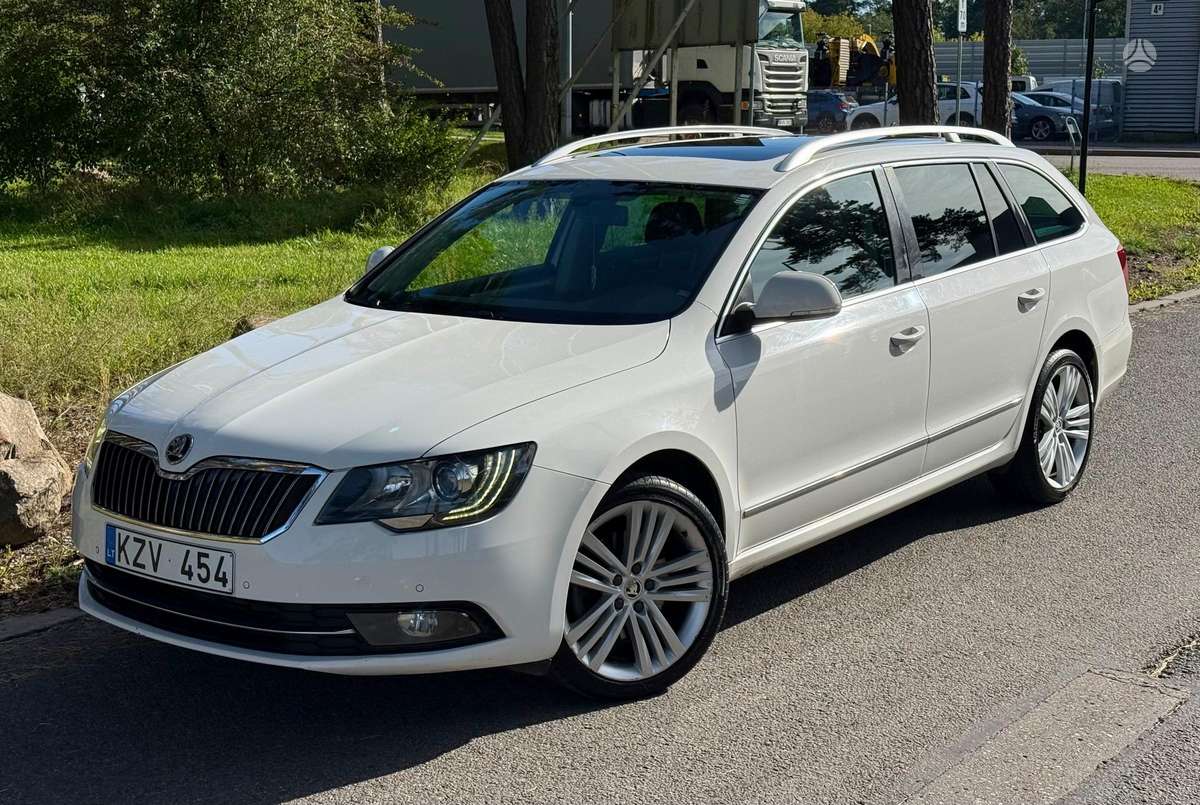 Skoda Superb 2015 — photo 8