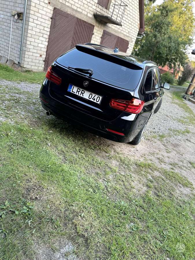 BMW 318 2013 — photo 13
