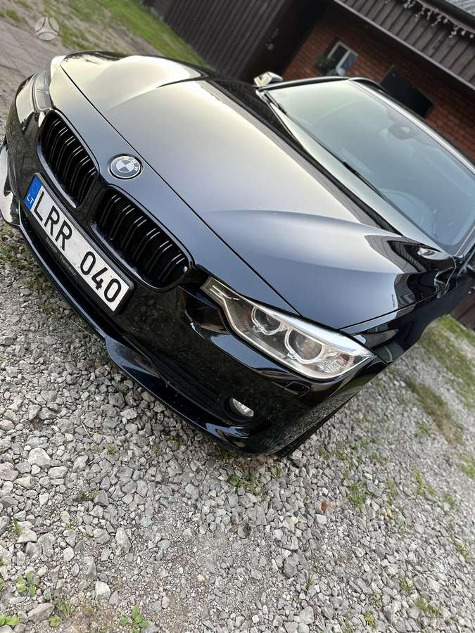 BMW 318 2013 — photo 19