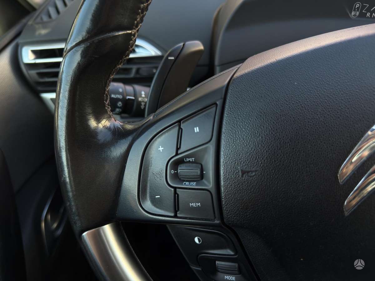 Citroen Grand 2014 — photo 16