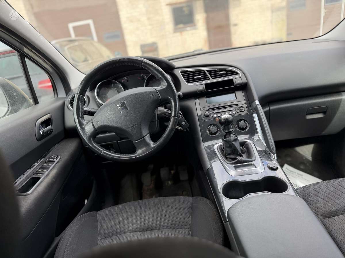 Peugeot 3008 2010 — photo 7