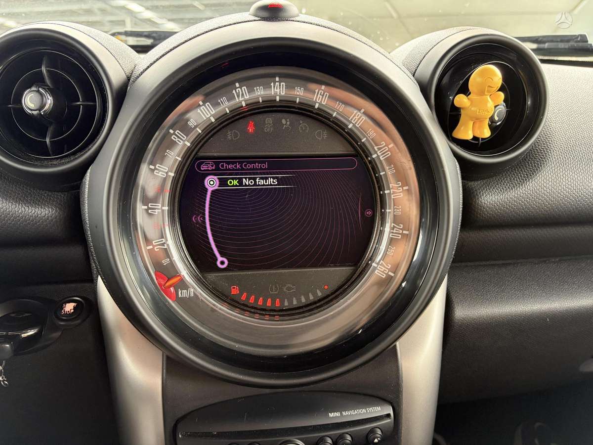 Mini Countryman 2014 — photo 12