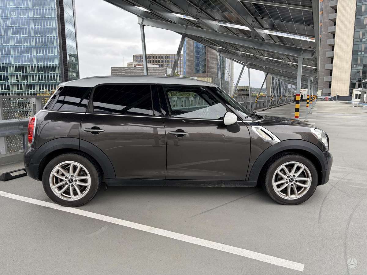 Mini Countryman 2014 — engine 1995 cm³, 111 HP (82kW)