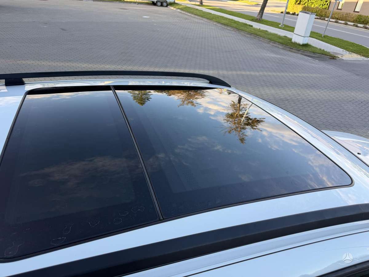 BMW X3 2010 — photo 9