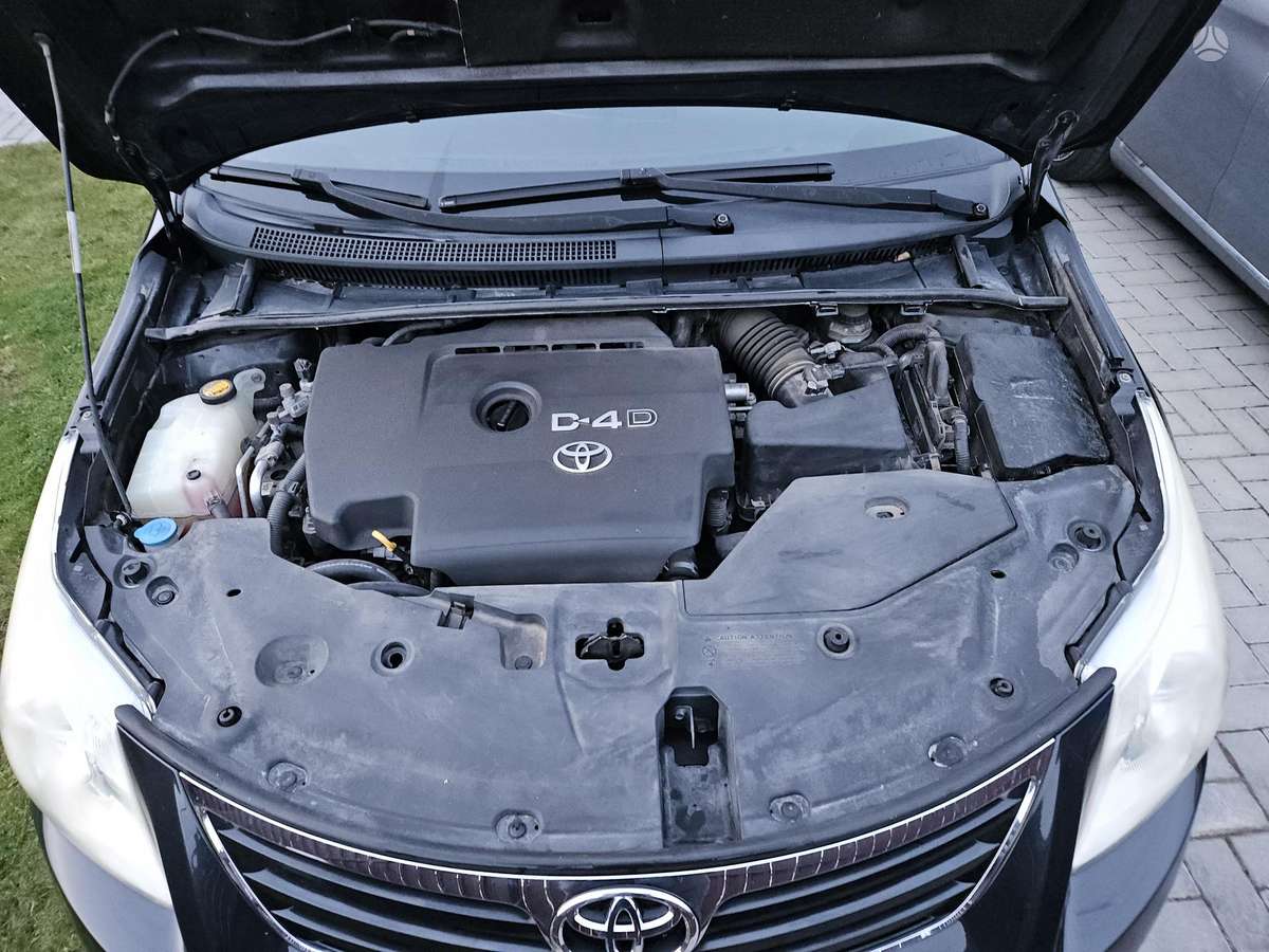 Toyota Avensis 2009 — photo 6