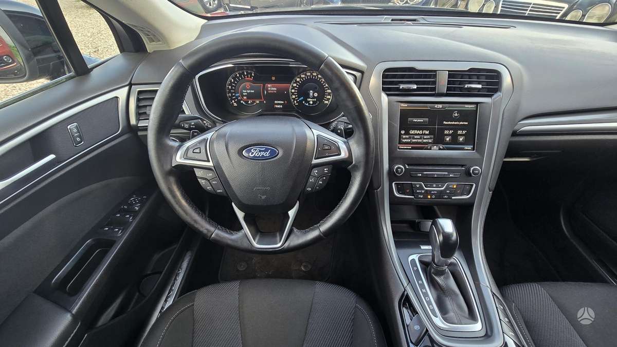 Ford Mondeo 2015 — фото 10
