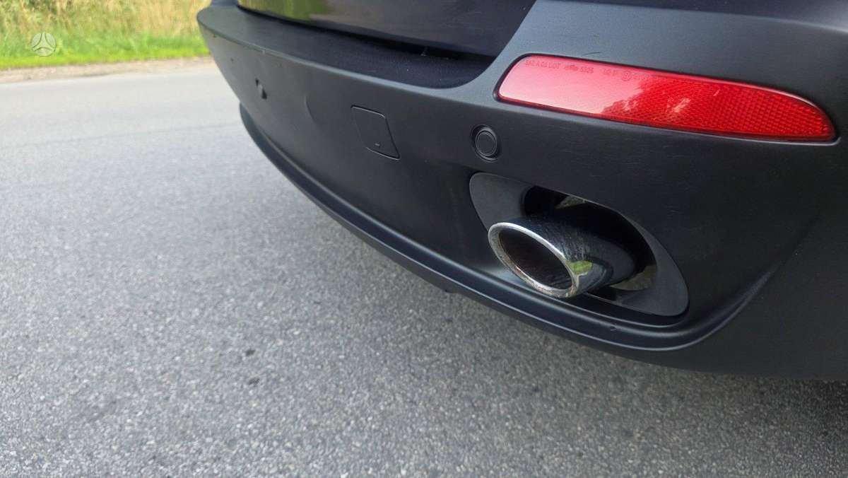 BMW X5 2009 — photo 16
