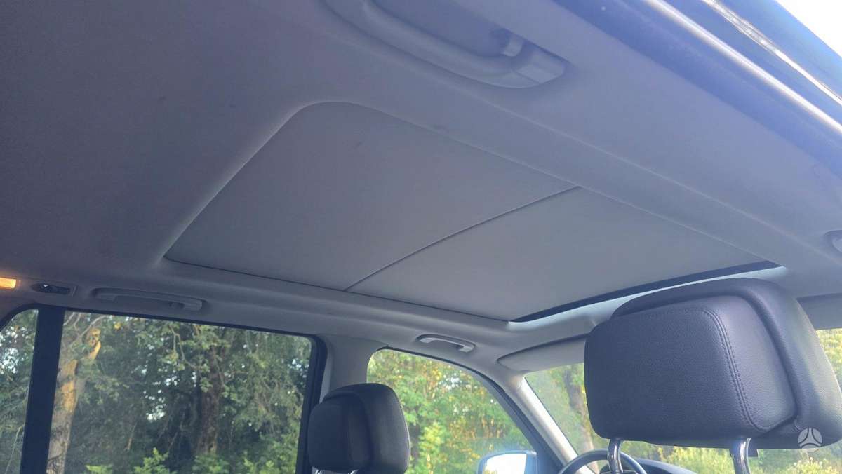 BMW X5 2009 — photo 25