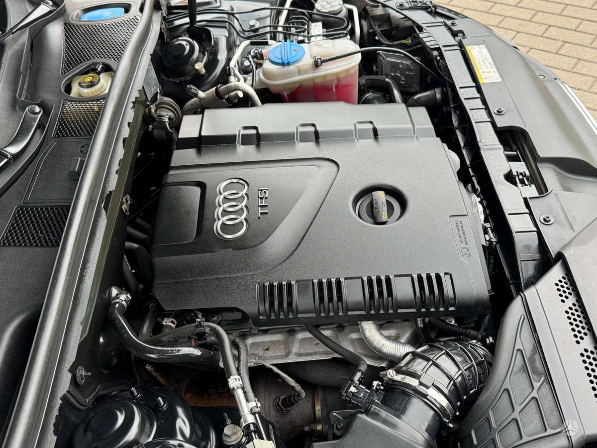 Audi A4 2011 — photo 20