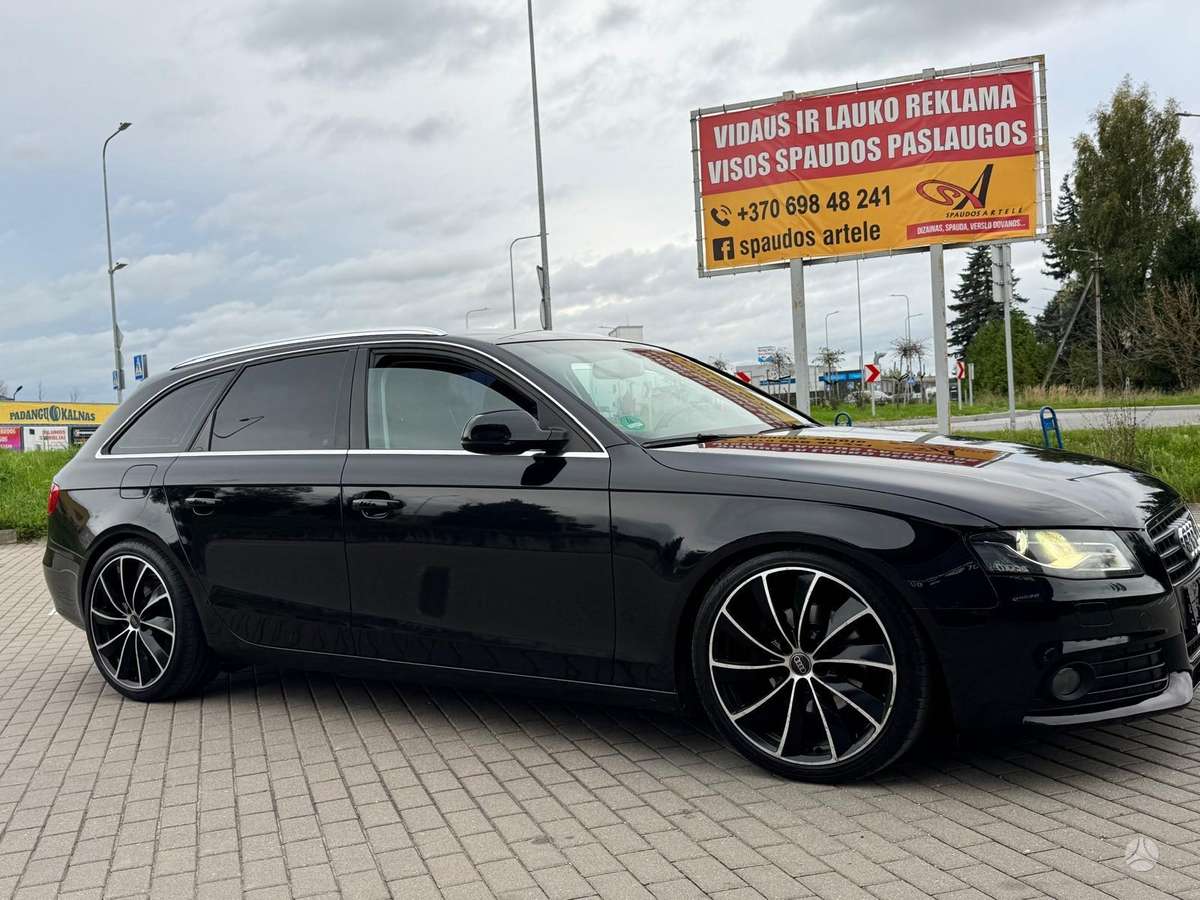Audi A4 2011 — photo 22