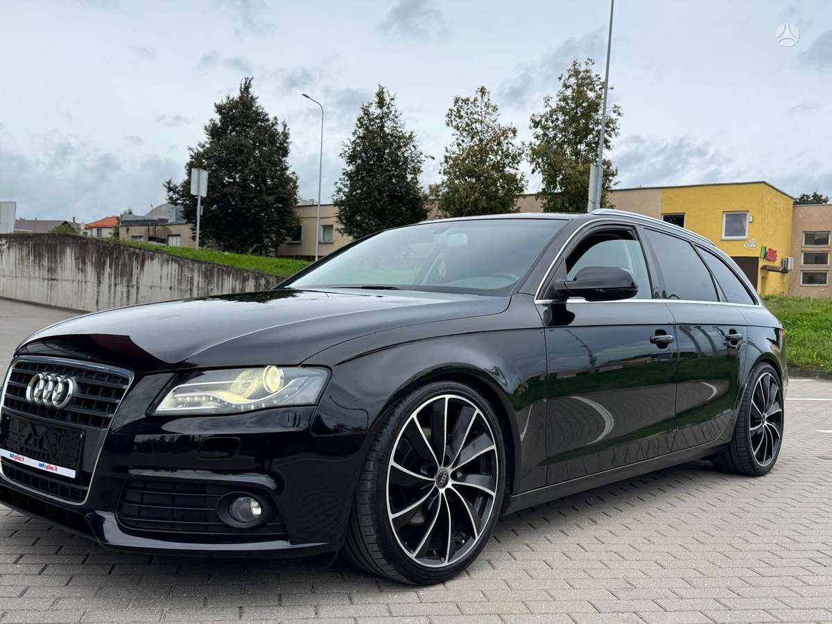 Audi A4 2011 — engine 1798 cm³, 170 HP (125kW)