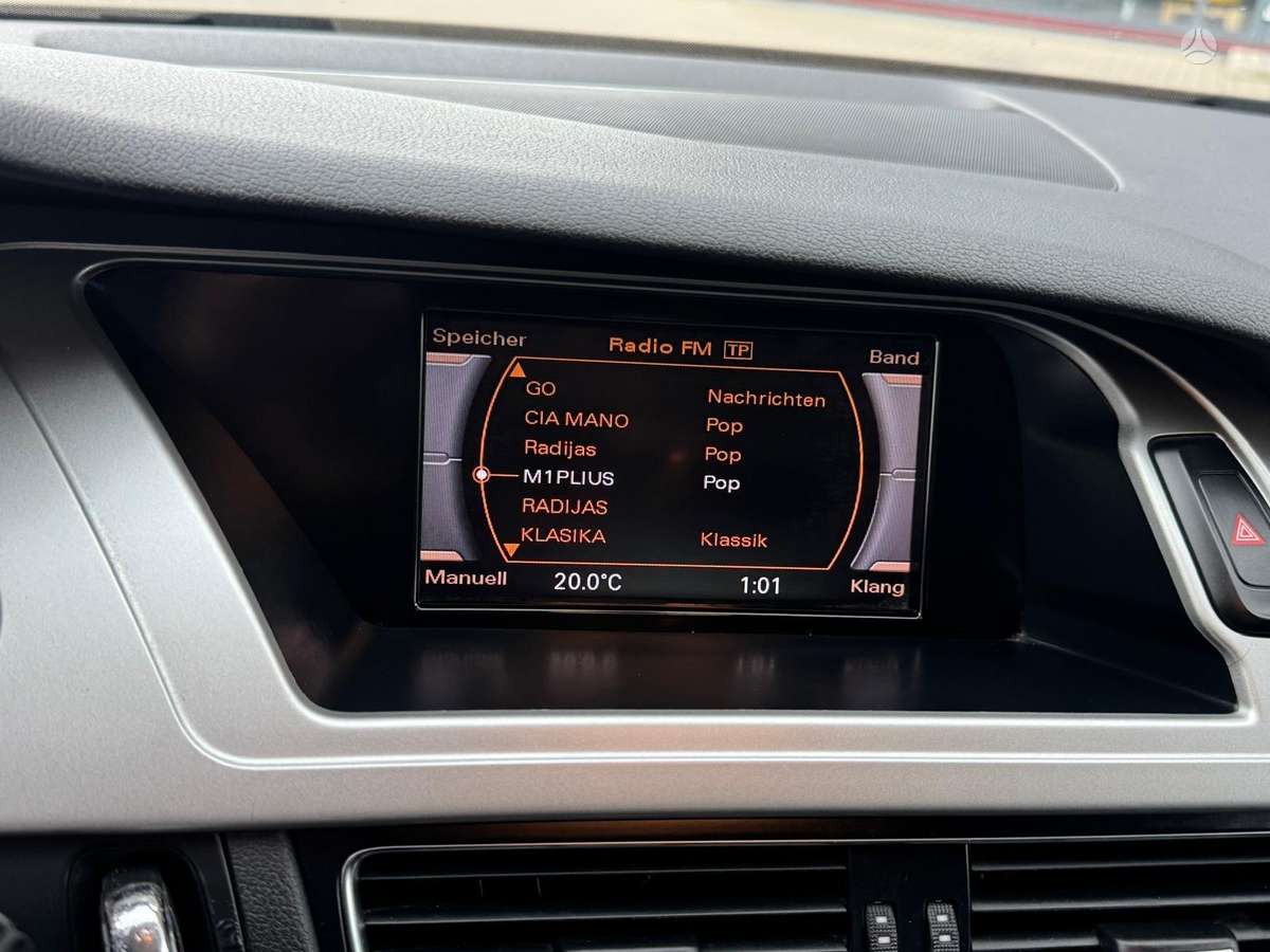 Audi A4 2011 — photo 5