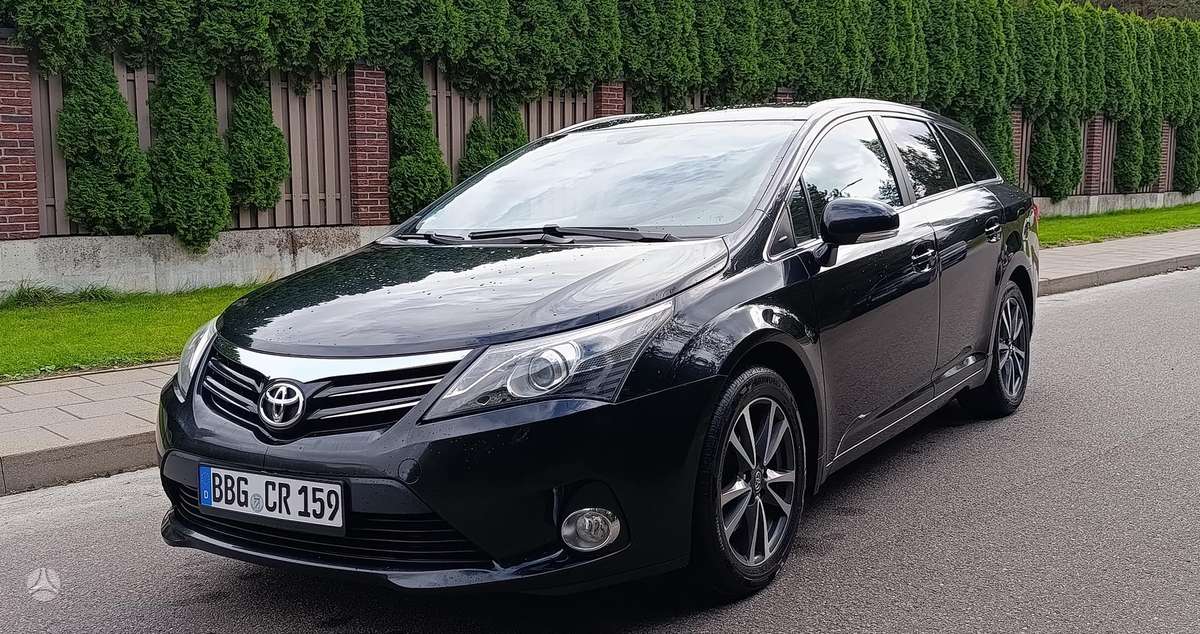 Toyota Avensis 2015 — vehicle for AFU Ukraine