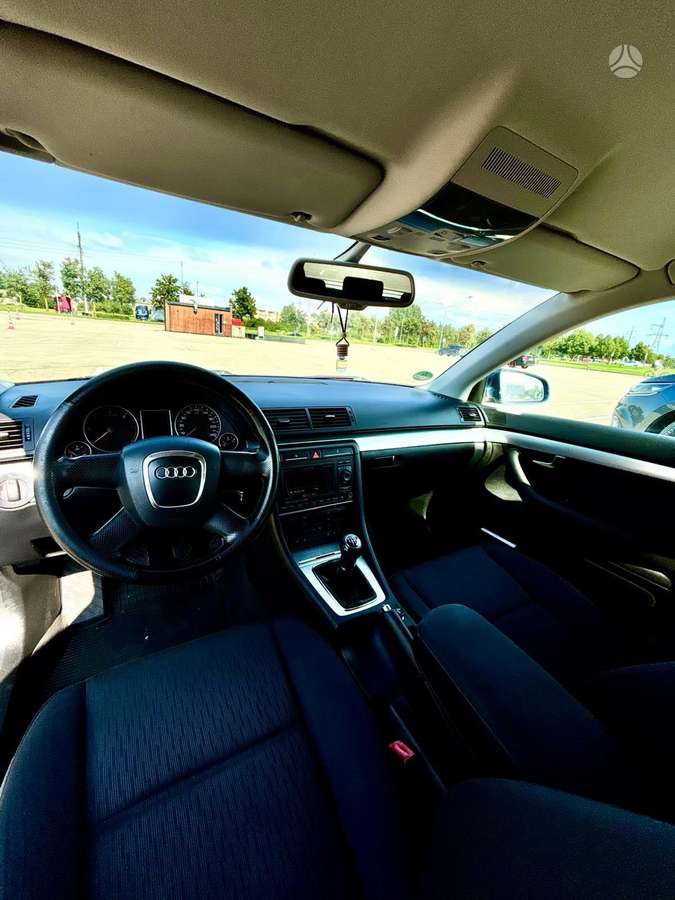 Audi A4 2006 — photo 7