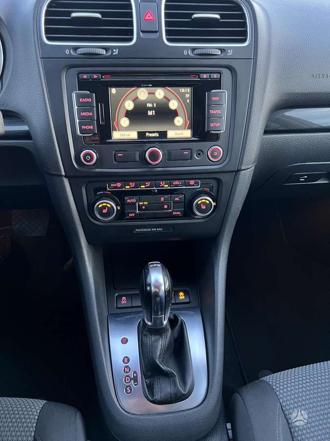 Volkswagen Golf 2012 — photo 14