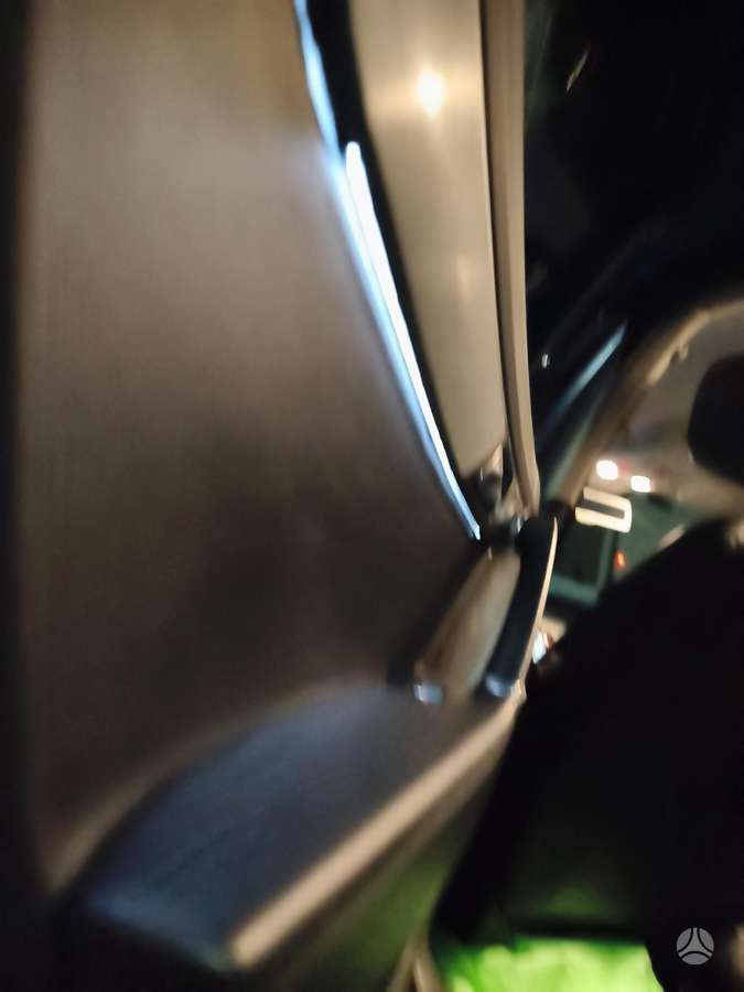 Volkswagen Passat 2014 — photo 12