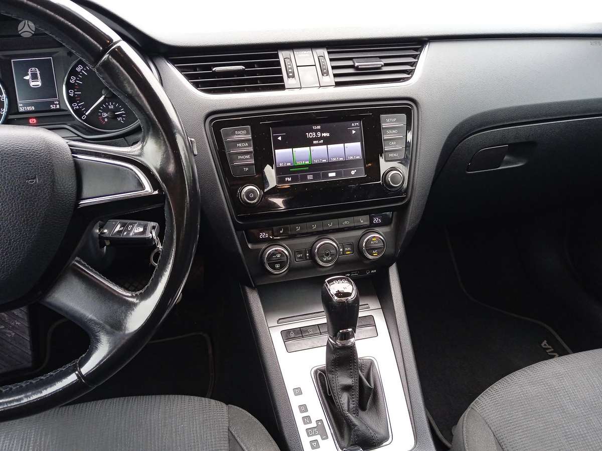 Skoda Octavia 2014 — photo 10