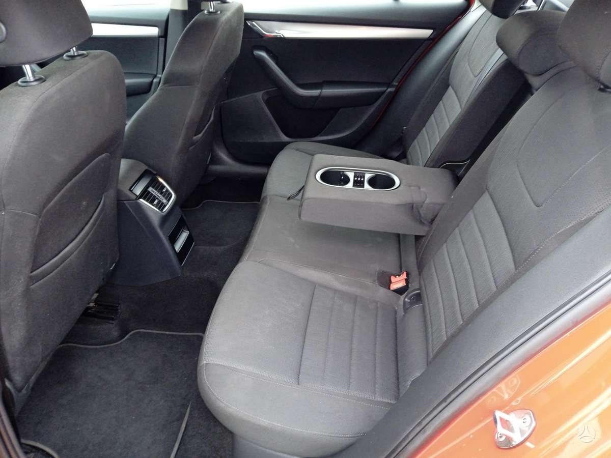 Skoda Octavia 2014 — photo 12