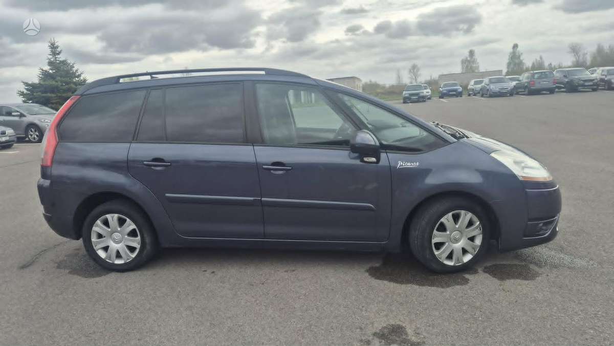 Citroen C4 2010 — photo 5