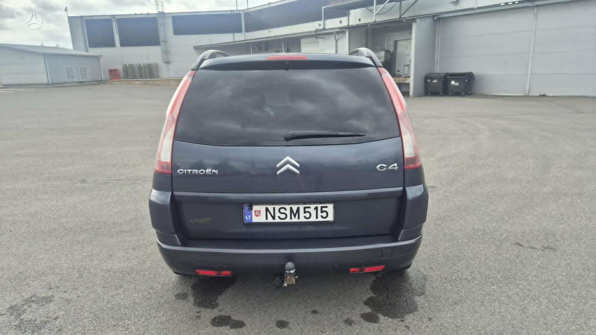 Citroen C4 2010 — photo 6